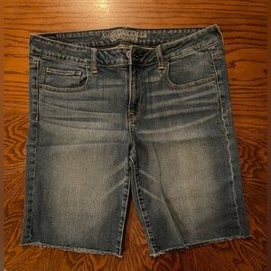 American Eagle Outfitters Medium Wash Stretch Bermuda Jean Shorts